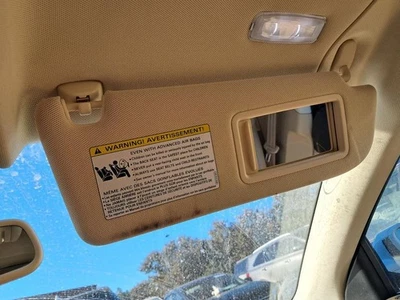 Passenger Right Sun Visor Illuminated Fits 10-18 AUDI A8 4828653 — 第 1/4 张图片