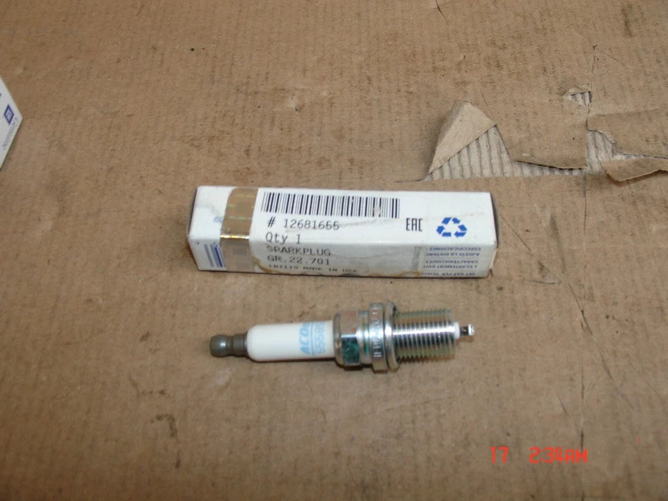 12681655 Spark Plug for Chevrolet Cruze 1.8 2011-2015 - Image 1 of 1