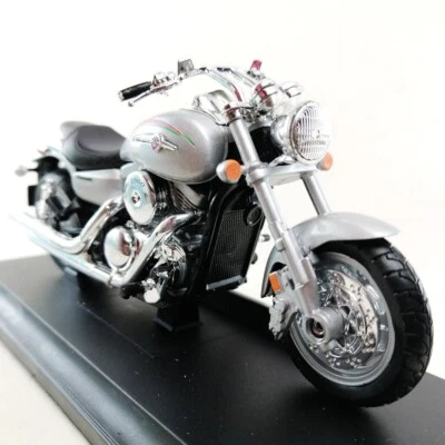 2002 Kawasaki VULCAN 1500 MEAN STREAK Die-Cast Motorcycle Model Welly 1:18 Scale - Image 1 of 4