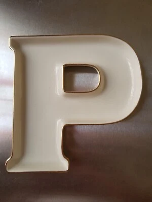 Inicial P Joyería Baratija Plato d Plato Bandeja Caramelo Cuenco Porcelana Borde Dorado Crema  Foto 1 de 4