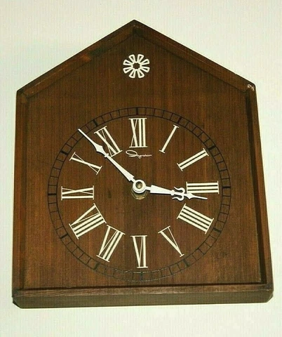 Beautiful Vintage Ingraham  Steeple Wood Shelf Mantel Clock Cover
