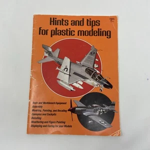 Hints and Tips for Plastic Modeling by Kalmbach Books, Guide Book Vtg 1980 - Imagen 1 de 13