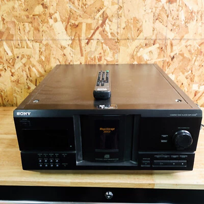 Reproductor cambiador de CD Sony CDP-CX235 carrusel mega almacenamiento 200 - con control remoto funciona Foto 1 de 4