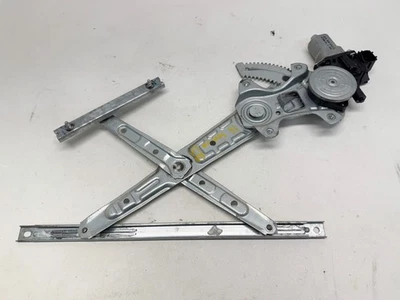 N507120 2013 - 2019 年日产 Sentra 后窗调节器带电机驱动器侧原始设备制造商 — 第 1/4 张图片