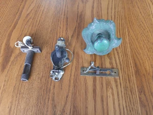 Misalanious hardware pieces from a vintage door bell. and door knob - Picture 1 of 14