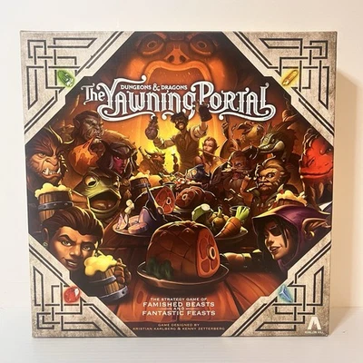 Dungeons And Dragons Avalon Hill The Yawning Portal Board Game Hasbro - Image 1 of 4