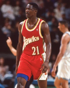 Dominique Wilkins 8x10 Hawks Unsigned Photo #7. (Vol. 2) - Picture 1 of 1