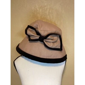 Vintage Camel and Brown Wool and velvet cloche hat with bow; 70% Wool, 30% Rayon - Picture 1 of 5
