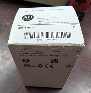 🤪 ALLEN BRADLEY 30MM MOMENTARY PUSH BUTTON 800H-AR1A - Picture 1 of 2