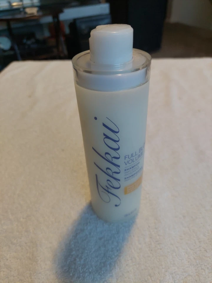 Champú Fekkai volumen completo extracto cítrico y ginseng 8 oz Foto 1 de 4