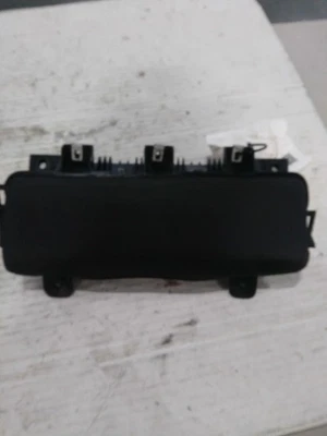 2018 Chevrolet Sonic Driver Knee Airbag Silver OEM 608122 104k Miles Foto 1 de 4