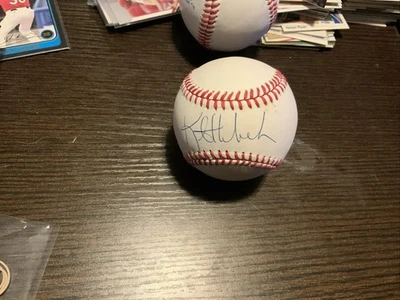 Kent Hrbek 明尼苏达双城队亲笔签名 OML 棒球 — 第 1/2 张图片