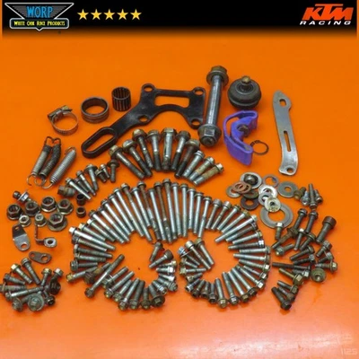 KTM 300 1996 EXCELENTE LOTE DE HARDWARE KIT DE PERNOS TUERCAS PERNOS SUJETADORES RESORTES JUEGO DE SOPORTES Foto 1 de 4