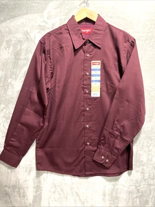 Wrangler Long Sleeve Shirt Men M Red Button Down Cotton Blend Western Cowboy - Picture 1 of 8