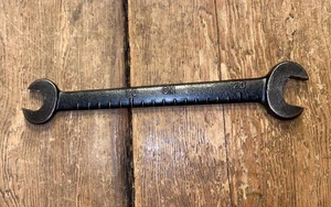 VINTAGE MASSEY FERGUSON TRACTOR TE TEA TEF20 PLOUGH DIPPING SPANNER WRENCH EN18 - Picture 1 of 10