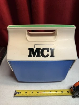 Igloo Mini Mate Refrigerador Pessoal Lancheira Azul e Azul-petróleo Logotipo MCI Anos 90 Raro G - Imagem 1 de 4