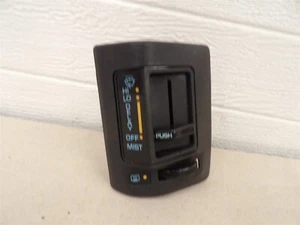 DELAY LIMPIAPARABRISAS LAVADORA PANEL INTERRUPTOR DESCONGELADOR TRASERO 1989-90 CHEVY CORSICA - Imagen 1 de 5