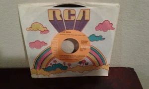Hank Snow - (The Seashores Of) Old Mexico      RCA Victor          45 RPM Record - Picture 1 of 1