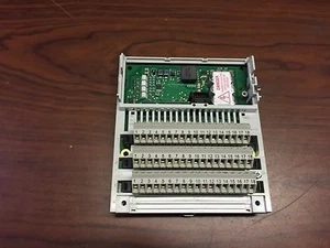 Schneider Electric 170ADM85010 Modulo I\O - Foto 1 di 4