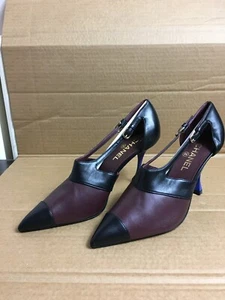 scarpe chanel bi colore con tacco alto - two-tone chanel shoes with high heels - Foto 1 di 14