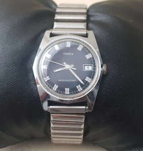 vintage timex Mechanical HandWind Analog watch Silver Band Black Dial - Picture 1 of 7