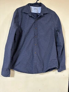 IZOD Saltwater Shirt Men's LARGE Relaxed long sleeved - slim fit - Picture 1 of 4