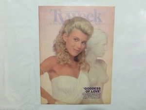 TV Week Chicago Tribune 1988 November Vanna White Wheel of Fortune Goddess AU - Picture 1 of 1