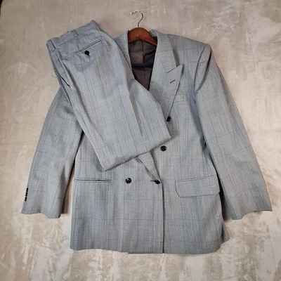 Traje De Colección Petrocelli Para Hombre 40R Gris Lana Doble Pecho Sin Ventilación 2 Piezas Años 90 Foto 1 de 4