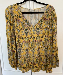 St John’s Bay Women Blouse 1X Butter Yellow Floral Pintuck Pleats Pullover Boho - Picture 1 of 5