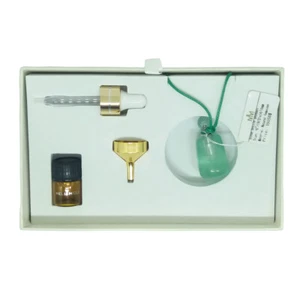 Meli & Moli Essential Oil Bottle Pendant Green Fluorite Rope Chain Necklace - Picture 1 of 9