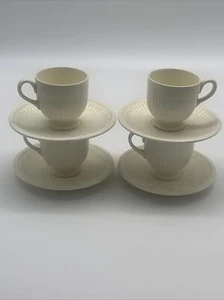 Set of 4 WEDGWOOD Barlaston EDME Tea Cups/saucers Ivory Ribbed Vintage small - Picture 1 of 7