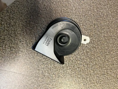 Dodge Grand Caravan Town and Country Ram C/V High Note Horn 05026986AC NOVO MOPAR - Imagem 1 de 4