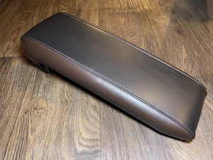 2010–2015 OEM Chevy Equinox GMC Terrain Center Console Lid Armrest | Brown Black - Picture 1 of 5