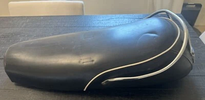 1974-1976 BMW Airhead R75/6 R75 Black Main Rider Passenger Bench Seat Saddle Pad — 第 1/4 张图片