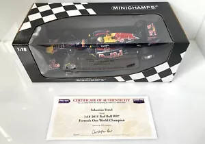 1:18 2011 RED BULL RB7 F1 WORLD CHAMPION S. VETTEL - FIRMATO COA - LIMITED 250 - Foto 1 di 12