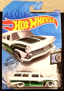 2020 Hot Wheels #74 Rod Squad 7/10 8 CRATE White Variant w/Black 5 Sp White Rims - Picture 1 of 7
