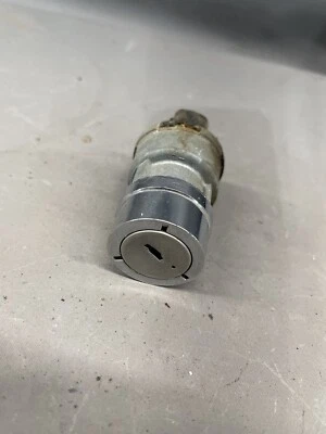 Interruptor de encendido Ford Thunderbird Galaxie Monterey 1965-1967 tablero Marauder OEM Foto 1 de 4