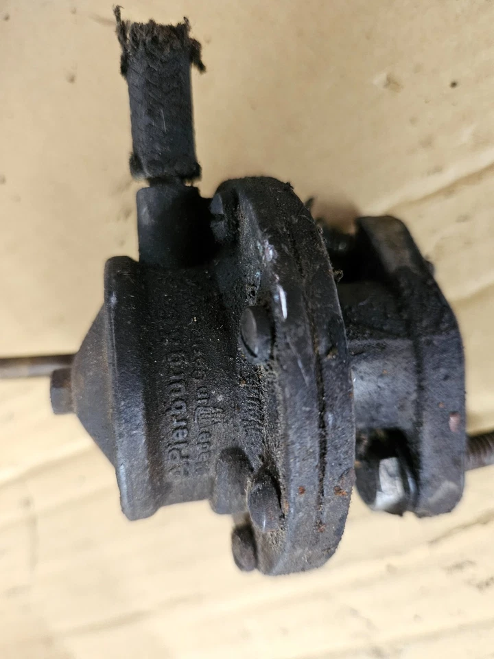 Bomba de combustible motor SAAB 96 SPORT 2 TIEMPOS años 60 OEM Foto 1 de 4