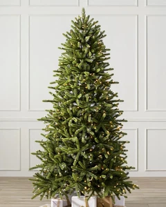 Balsam Hill Pre-Lit LED Clear Lights Grandview Fir Easy Plug Christmas Tree 5ft - Picture 1 of 2