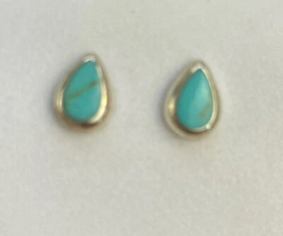 925 Sterling Silver Mexico Turquoise Stud Earrings - Image 1 of 3
