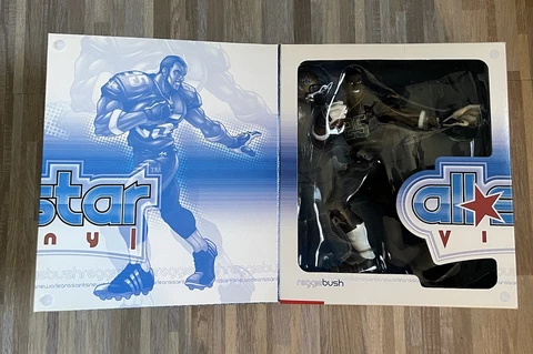 Reggie Bush Saints Upper Deck All Star Vinyl Black Jersey Limited Edition Cover