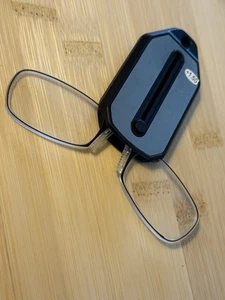 Ultra Thin Reading Glasses Nose Clip Optics Presbyopic +1.5 (ONLY) - Picture 1 of 6