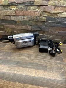Panasonic NV-VZ1B VHS-C Movie Camera Camcorder - Tested & Working - VGC - Picture 1 of 15