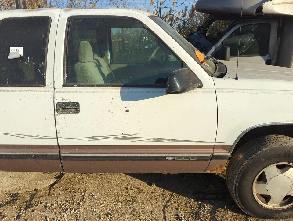 Chevrolet K1500 Passenger Front Door Oem F87C5 Foto 1 de 1