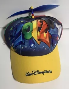 World Disney World 2012 Kids Hat With Helicopter Top Youth One Size Mickey - Bild 1 von 4