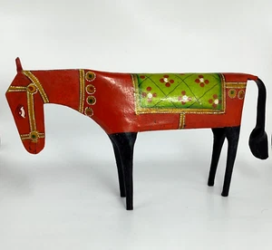Red Folk Art Horse Figure Cut Sheet Metal 5" x 9" - Picture 1 of 8