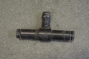 FITTING,FUEL,T-TYPE KAWASAKI ZL600 ELIMINATOR 86-95 92005-1112 23703 - Picture 1 of 5