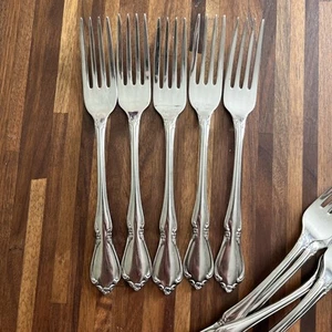 Dinner Forks Chateau Community By Oneida Stainless Flatware Oneidacraft 18/8 - Picture 1 of 13