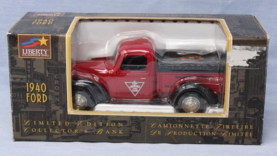 LIBERTY CLASSICS Canadian Tire LE 1940 réplica Ford Pickup Bank #50-3888-0 NIOB Foto 1 de 4