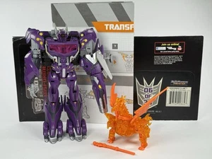 Transformers Cybertron Con 2013 Exclusive Prime Beast Hunters Shockwave's Lab - Picture 1 of 11
